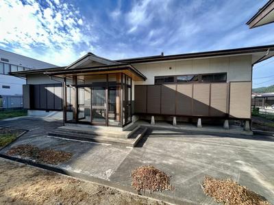 Spacious 6DK House for Sale in Takahata, Yamagata — Image 1, Takahata, Yamagata
