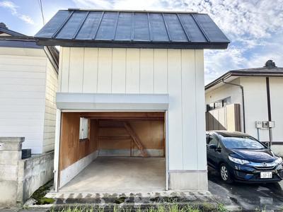 Spacious 6DK House for Sale in Takahata, Yamagata — Image 2, Takahata, Yamagata