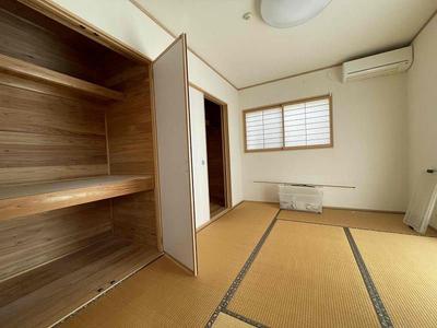 Spacious 3LDK House in Wakaba-cho, Miyakonojo - 257m² Land — Image 1, Miyakonojo, Miyazaki