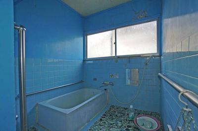 Traditional Wooden House in Minami-Alps - 271m² Plot — House, Minami Alps, Yamanashi