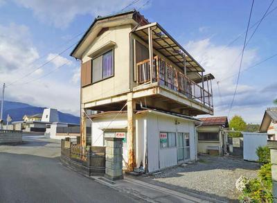 Traditional Wooden House in Minami-Alps - 271m² Plot — House, Minami Alps, Yamanashi