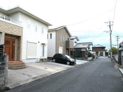 Spacious 4LDK House in Nakanuki, Kitakyushu - Built 2009 — Image 2, Kokura Minami, Fukuoka