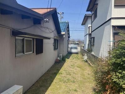 Spacious 7DK House in Yoshino-cho, Seki City - 252m² Plot — Image 3, Seki, Gifu