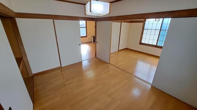 Pet-Friendly 2DK Apartment for Rent in Takikawa, Hokkaido - Thumbnail 3