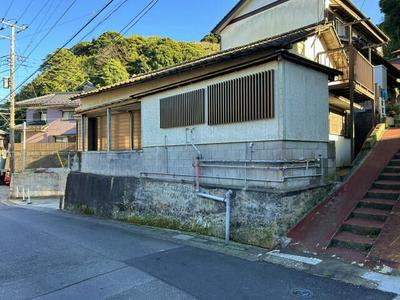 1961 Wooden House Near Katsuura Port, Chiba — Image 2, Katsuura, Chiba