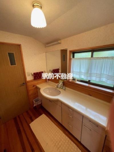 Historic 9DK House with Large Garden in Kurogi, Yame — Image 3, Yame, Fukuoka