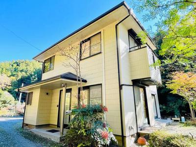 Spacious 3LDK House with Large Garden in Hinode, Tokyo — Image 1, Hinode, Tokyo
