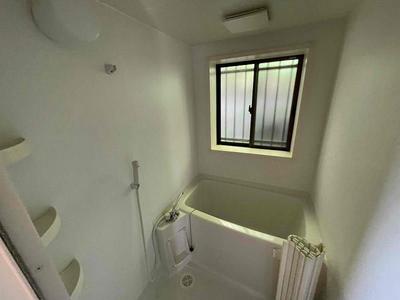 Single-Story 2LDK House for Sale in Nojiri, Miyazaki Prefecture — Image 3, Kobayashi, Miyazaki