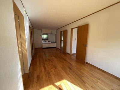 Single-Story 2LDK House for Sale in Nojiri, Miyazaki Prefecture — Image 4, Kobayashi, Miyazaki