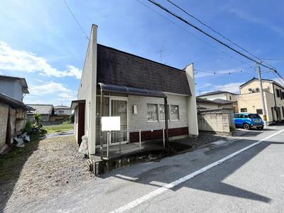 Spacious 7SDK House with Shop Space in Sano City, Tochigi — Image 1, Sano, Tochigi