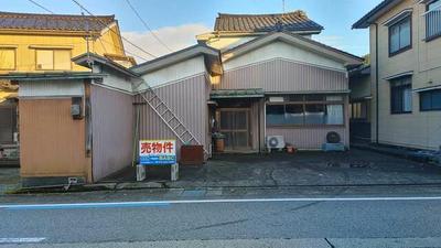 Traditional 5DK House in Funami, Nyuzen - Corner Plot with Business Potential — Image 1, Nyuzen, Toyama
