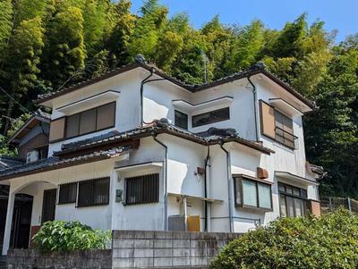 4LDK House for Sale in Tsukumi City - 9 Min to Station — Image 1, Tsukumi, Oita