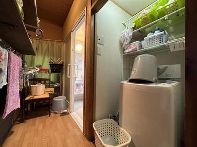 Spacious 5DK House for Sale in Yazu, Tottori - Station Near — Image 4, Yazu, Tottori