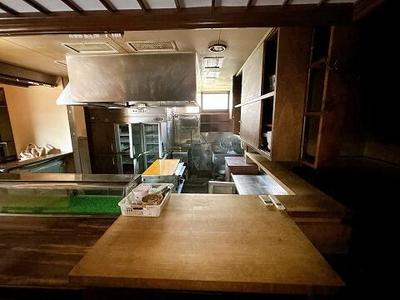 Shop for Sale in Yamanaka Onsen, Kaga City — Image 1, Kaga, Ishikawa