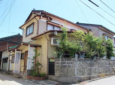5DK House for Sale in Yawata-cho, Imizu - Investment Property — Image 1, Imizu, Toyama