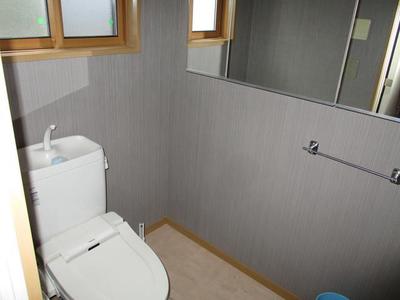 8LDK Hot Spring District Home in Chikuma City — Image 3, Chikuma, Nagano