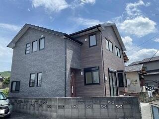 Spacious 4SLDK House for Sale in Yahatanishi, Kitakyushu — Image 2, Yahatanishi, Fukuoka