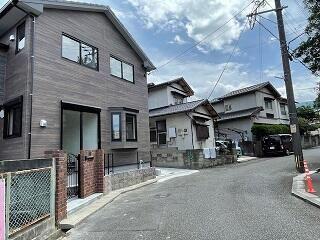 Spacious 4SLDK House for Sale in Yahatanishi, Kitakyushu — Image 3, Yahatanishi, Fukuoka