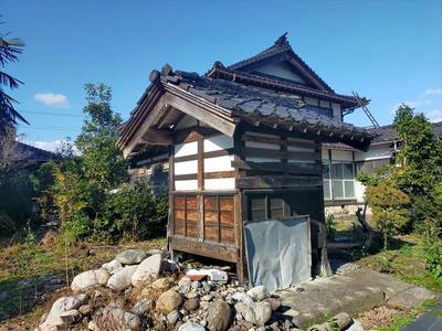 Traditional 6DK House with Large Garden in Kushida, Imizu City — Image 1, Imizu, Toyama