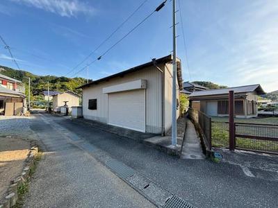 [Hatomark Site] 8DK Used Detached House in Ino, Nankoku City, Kochi Prefecture — Image 1, Nankoku, Kochi