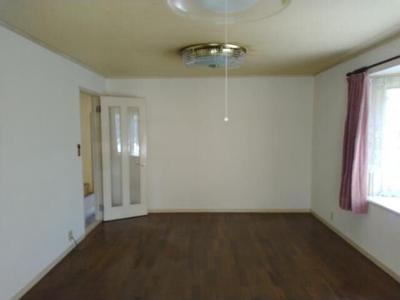 Spacious 4LDK House in Ohara, Iwata - 207m² Plot — Image 2, Iwata, Shizuoka