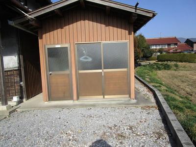 Spacious 1949 House in Tarui with 733㎡ Land — Image 6, Tarui, Gifu