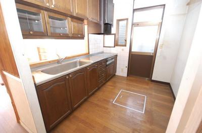 Spacious 5LDK House in Jiyugaoka, Itoda - 429m² Plot — Interior, Itoda, Fukuoka