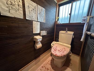 Spacious 5LDK House in Aoya-cho, Tottori - 207m² Living Space — Image 4, Tottori, Tottori