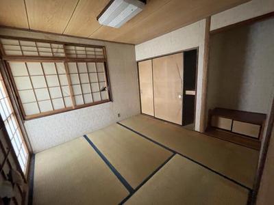 Traditional 4DK House for Sale in Zakoji, Iida - Mountain Views — Image 4, Iida, Nagano