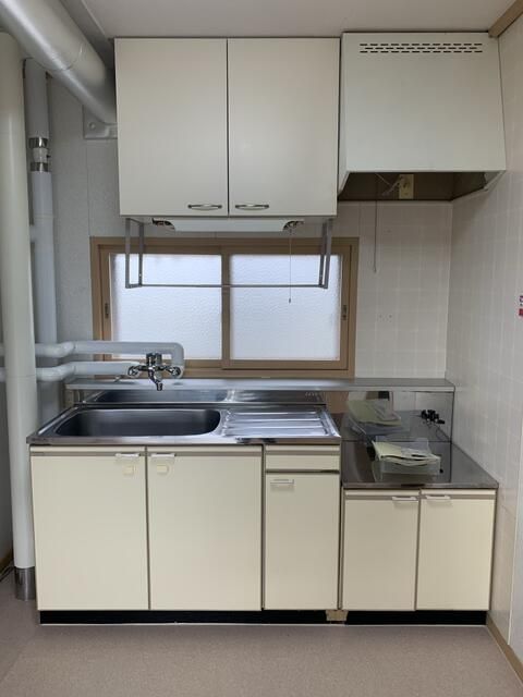 4DK Apartment for Rent in Takikawa, Hokkaido - 79.5㎡, Quiet Area - Image 1