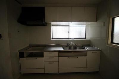 2LDK House in Kabe-higashi, Asa-kita-ku - For Sale — Image 1, Asakita, Hiroshima
