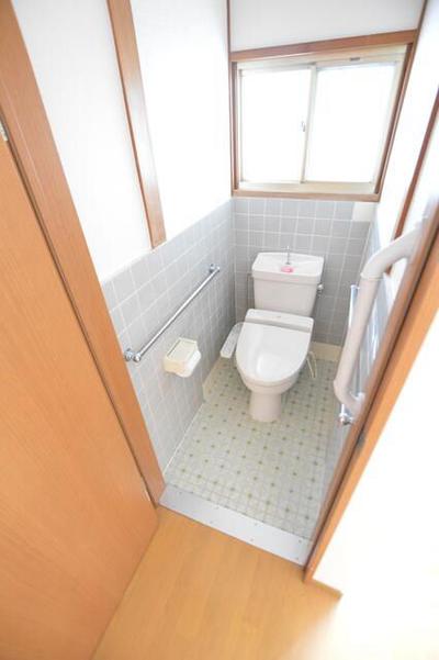 Renovated 4DK House Near Gakuendori Station, Miki, Kagawa — Image 4, Miki, Kagawa