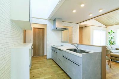 New Single-Story Home in Date City - 3LDK with Solar Power — Image 2, Date, Fukushima