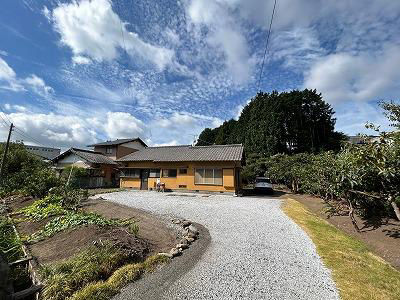 Spacious 4DK House in Fujinomiya with Mountain Views - Thumbnail 2