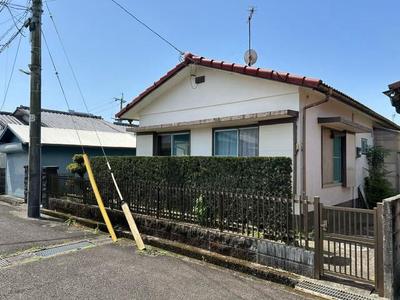 Traditional 4DK House in Takanabe-cho, Miyazaki - 228m² Land — Image 2, Takanabe, Miyazaki