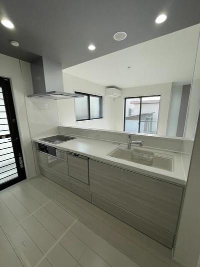 Modern 3SLDK House in Tsurugaya, Sendai - Solar Powered — Image 3, Miyagino, Miyagi