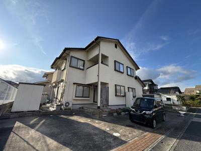 6LDK Solar-Powered Home in Wakabadai, Tottori City — Image 1, Tottori, Tottori