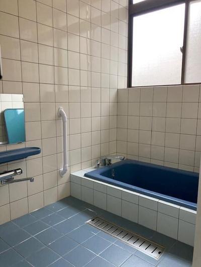 Spacious 4DK House in Tanaka-shinmachi, Namerikawa — Image 4, Namekawa, Toyama