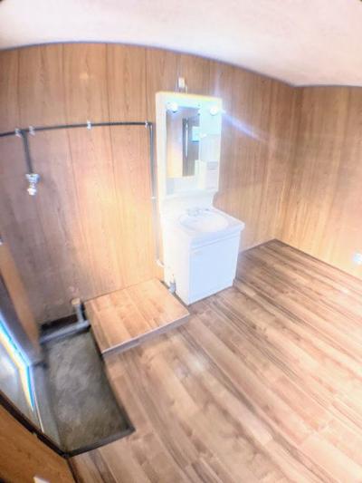 Spacious 9DK House in Ono City - Investment Property with 13.3% Yield — Image 3, Ono, Hyogo