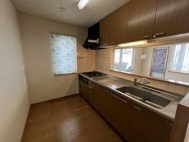 Spacious 4LDK House for Sale in Nanporo, Hokkaido — Image 1, Minamiporo, Hokkaido