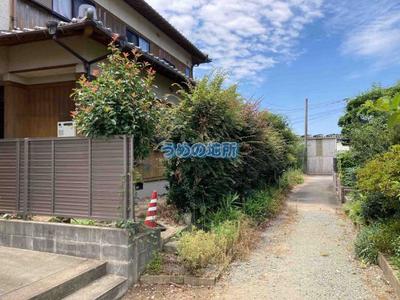 Spacious 5SLDK House with Large Land in Hirokawa, Fukuoka — Image 1, Hirokawa, Fukuoka