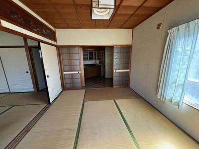 2DK House Near Mitsunawa Station, Miyoshi City - 80.99㎡ with Parking — Image 2, Miyoshi, Tokushima