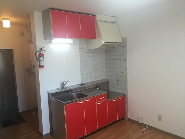 1R Apartment for Rent in Minami Ward, Sapporo - Thumbnail 3