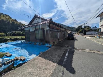 Traditional 4DK House in Etajima - 251m² Plot — Image 2, Etajima, Hiroshima