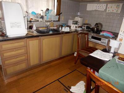 Spacious 6-Bedroom House in Kisa-cho, Miyoshi - 165.80m² Living Space — Image 2, Miyoshi, Hiroshima