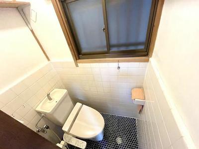 South-Facing 3SDK House Near Nishiyama-Tennozan Station, Nagaokakyo — Image 4, Nagaokakyo, Kyoto