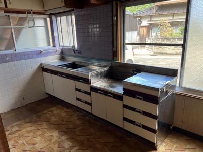 Traditional 5DK House Near Beach in Abu Town, Yamaguchi — Kitchen, Abu, Yamaguchi