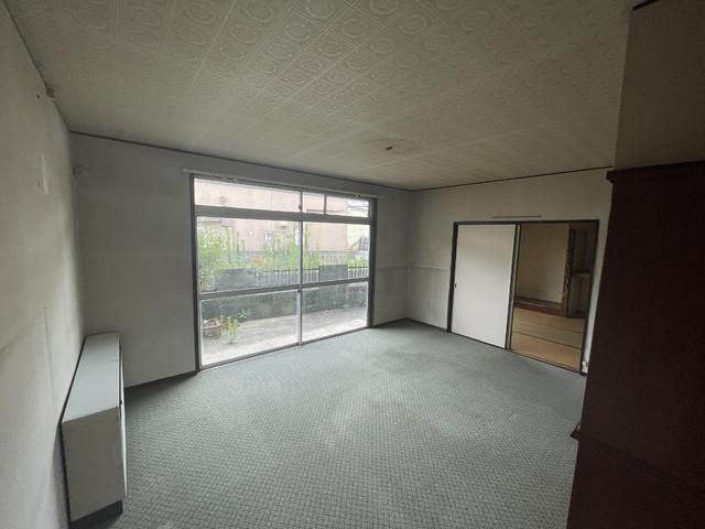 1971 3LDK house in Aki-Takata with 300㎡ land - Thumbnail 4