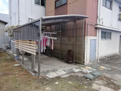 Spacious 7DK House with Shop Space Near Kamojima Station — Image 1, Yoshinogawa, Tokushima