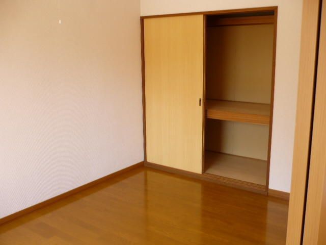 2DK Apartment for Rent in Quiet Takikawa, Hokkaido - Thumbnail 3